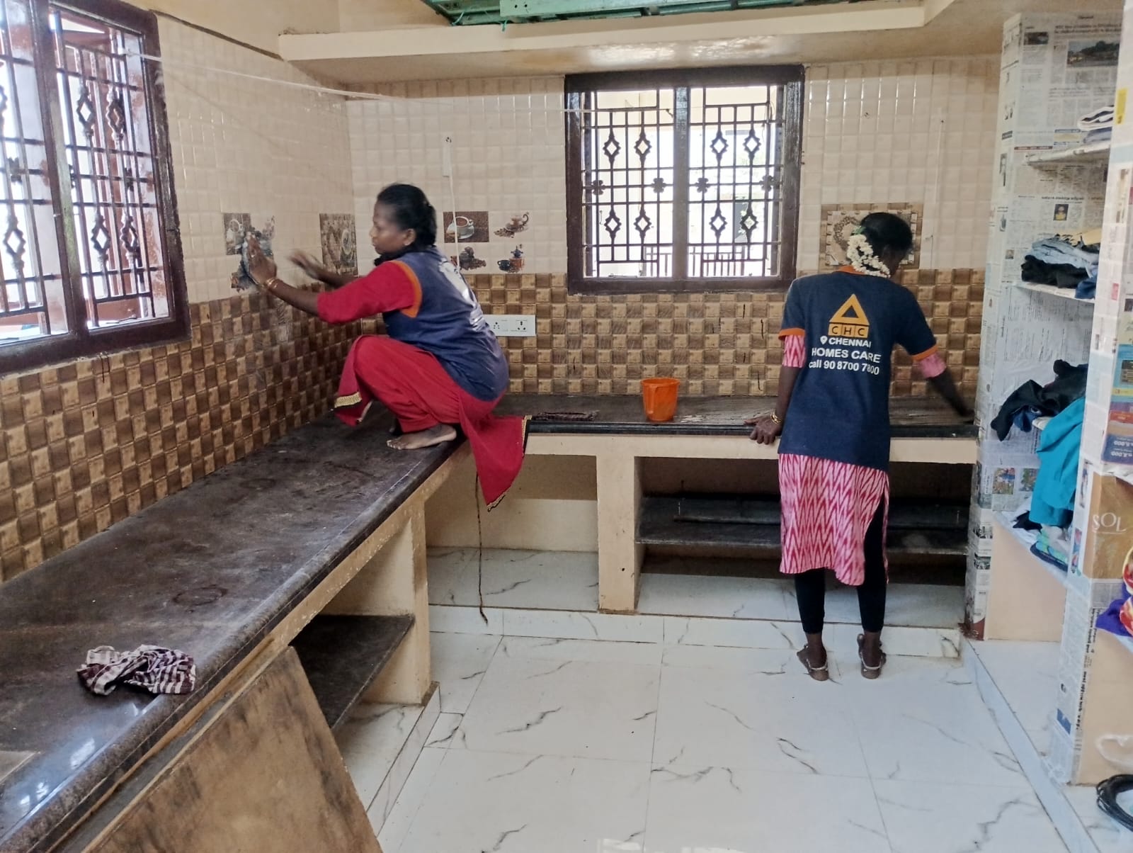 Team cleaning a kitchen in Thiruvallur